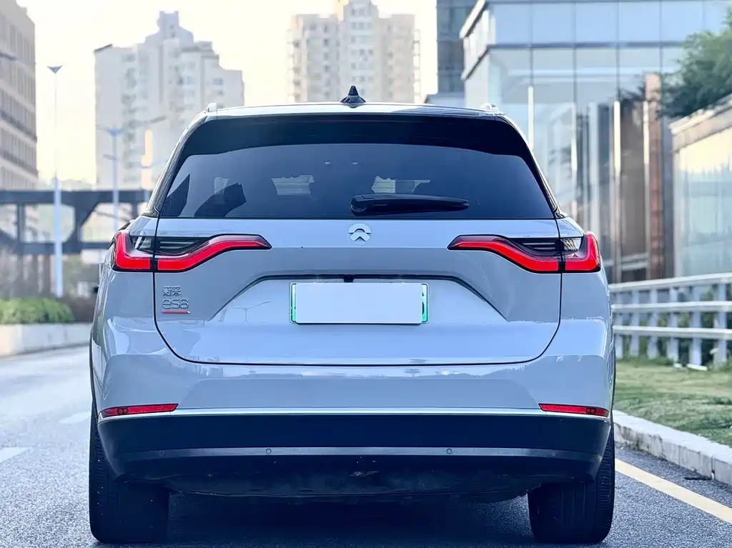NIO NIO ES8 2020 415KM 7-seater 2021 - thumbnail 7
