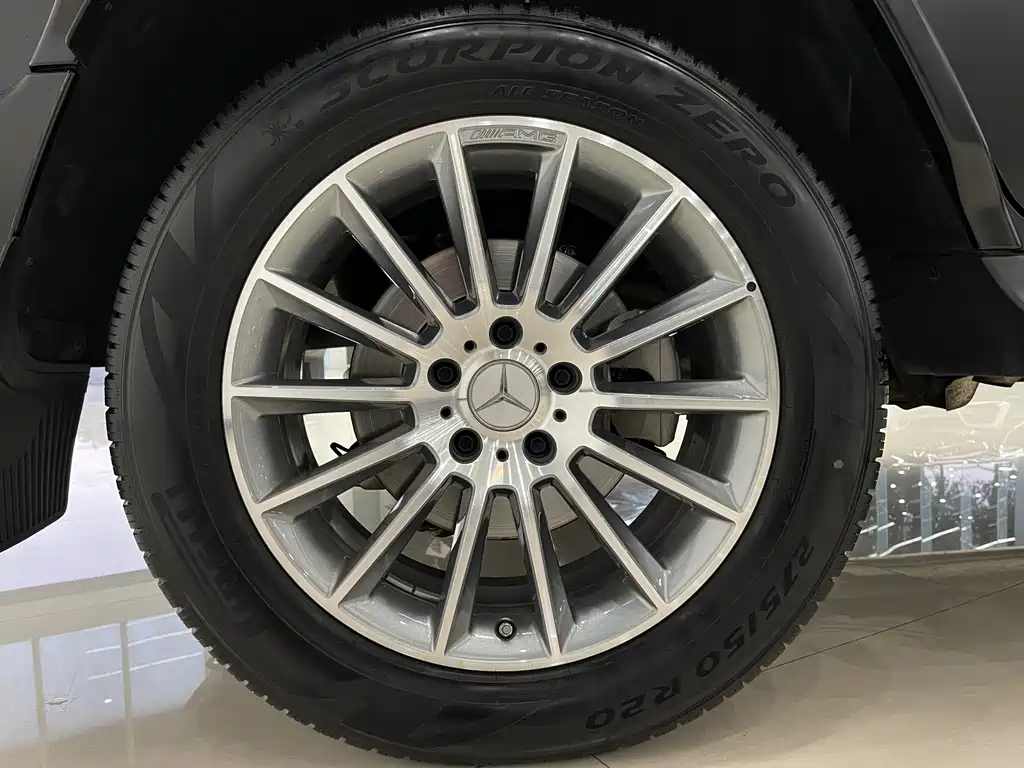 Mercedes-Benz Mercedes-Benz G-Class 2023 G 500 2023 - thumbnail 4