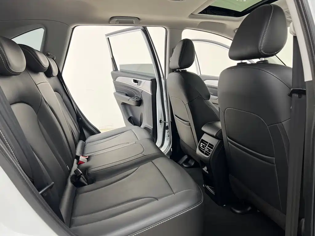 Haval Haval M6 2021 PLUS 1.5T DCT Luxury Intelligent Connectivity Model 2021 - thumbnail 18