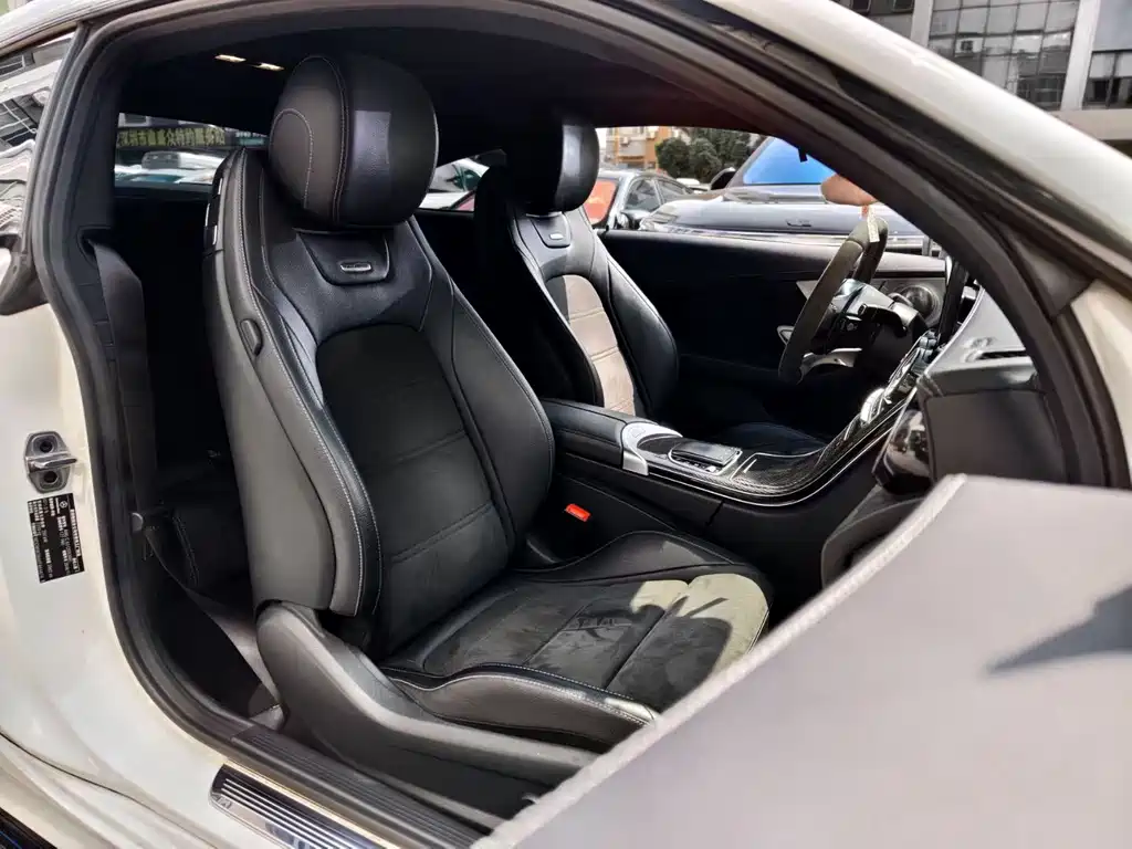 Mercedes-Benz Mercedes-Benz C-Class AMG 2019 AMG C 63 Coupe 2019 - thumbnail 6