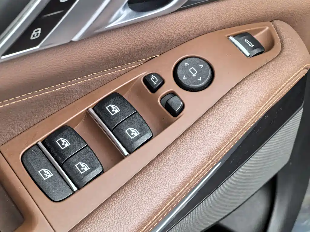 BMW BMW X5 xDrive40i M Sport Package 2020 - thumbnail 24