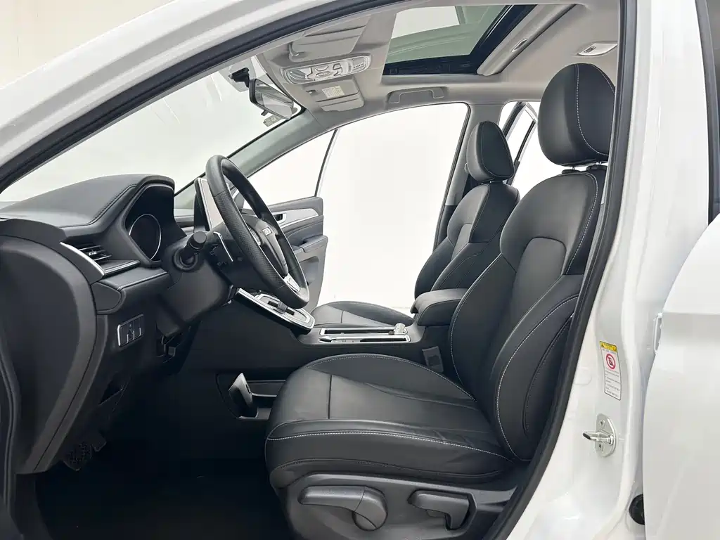Haval Haval M6 2021 PLUS 1.5T DCT Comfort Model 2022 - thumbnail 7