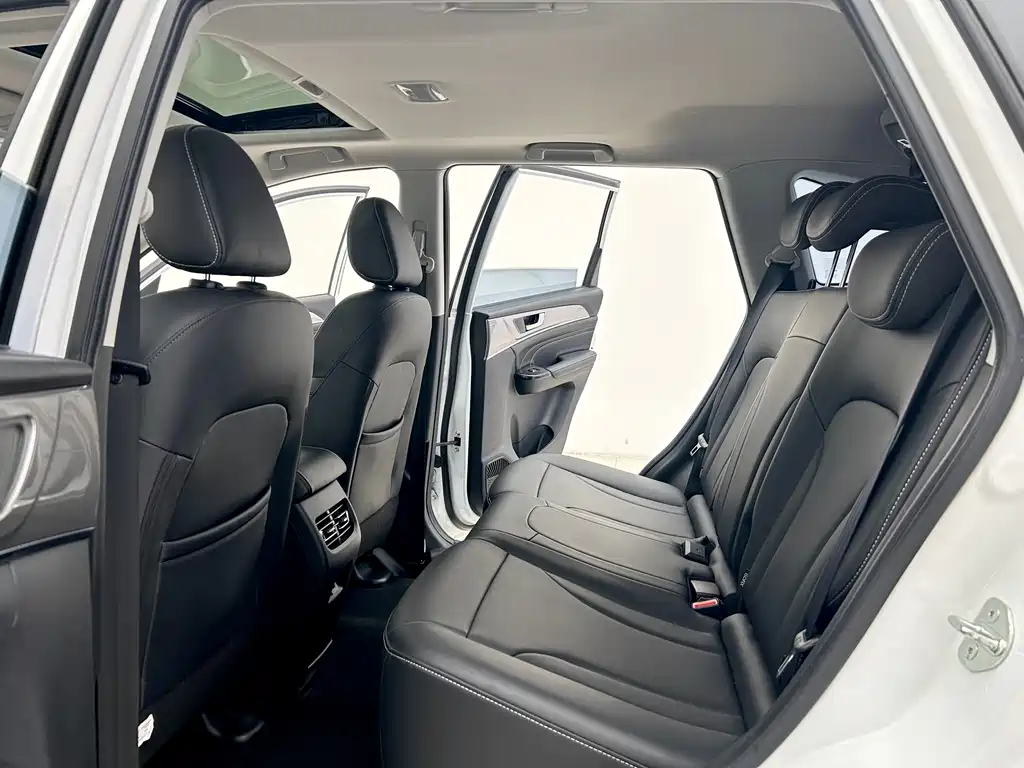 Haval Haval M6 2021 PLUS 1.5T DCT Comfort Model 2022 - thumbnail 10