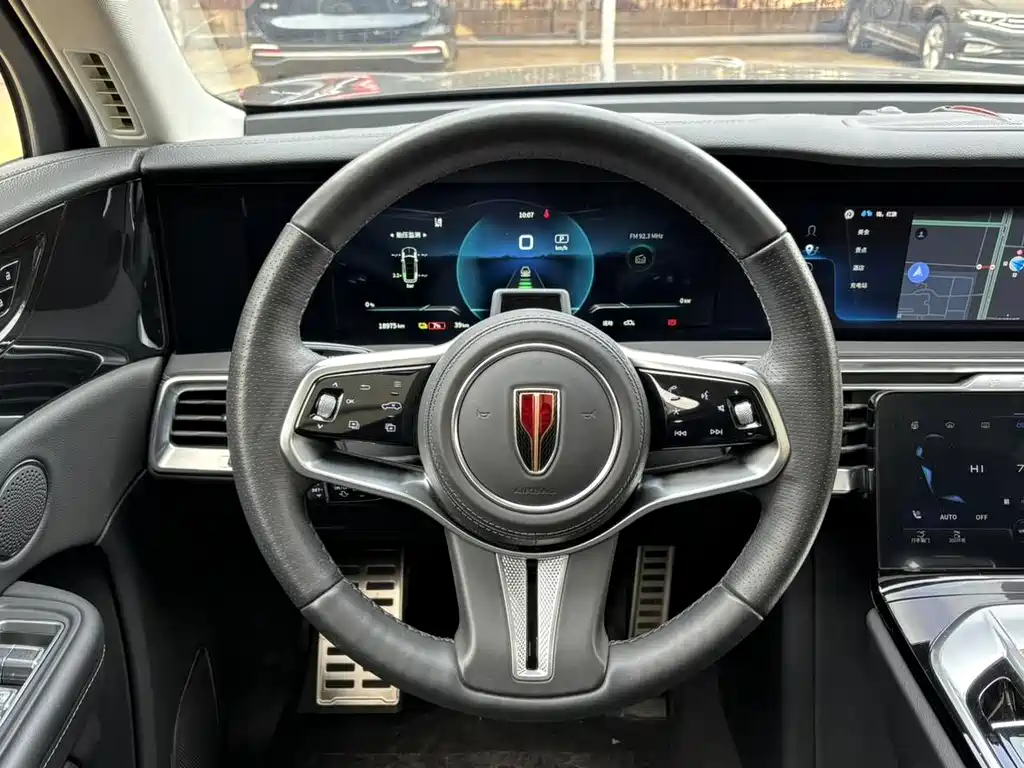 Hongqi Hongqi E-HS9 2022 Model 690km Flag Enjoyment Version Six Seats 2023 - thumbnail 5