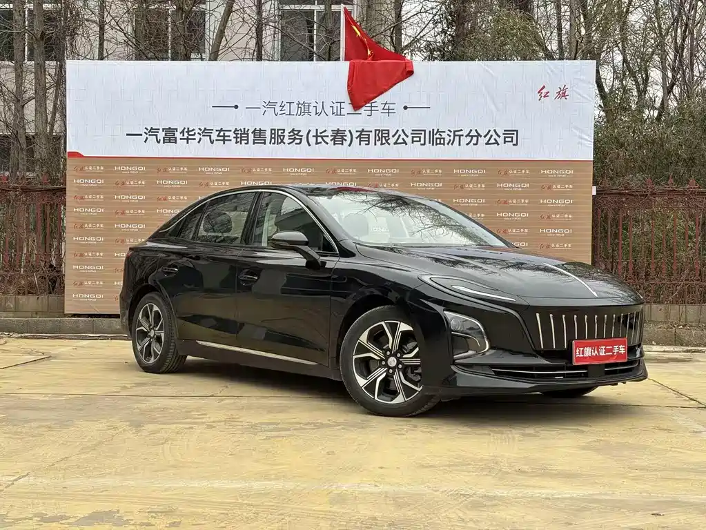 Hongqi Hongqi E-QM5 2024 450km Travel Edition 2024 - thumbnail 3