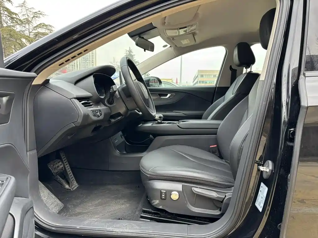 Hongqi Hongqi E-QM5 2024 450km Travel Edition 2024 - thumbnail 9