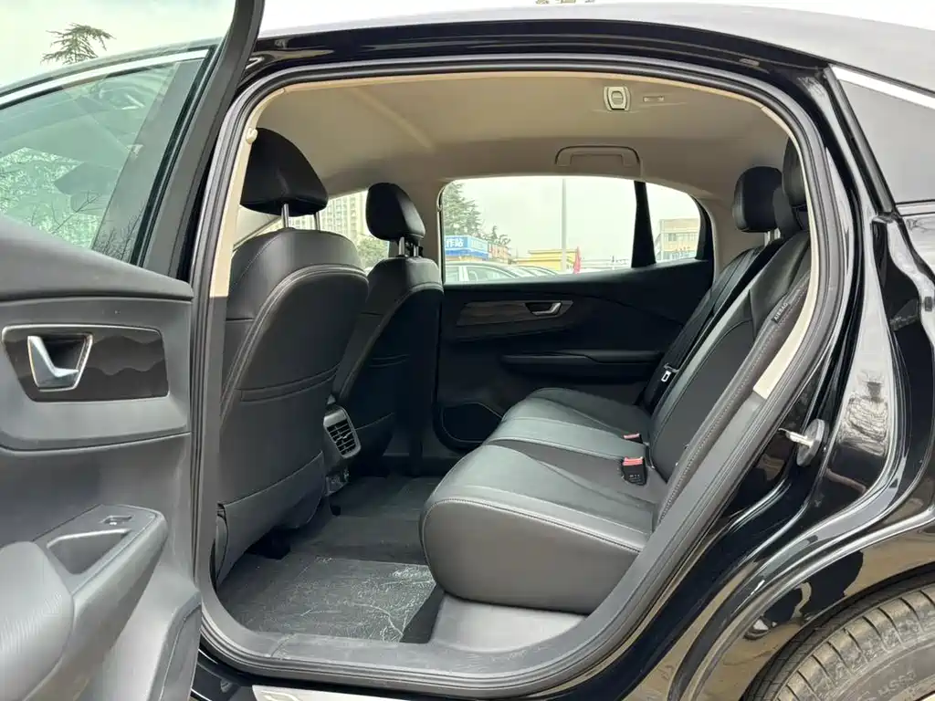 Hongqi Hongqi E-QM5 2024 450km Travel Edition 2024 - thumbnail 10
