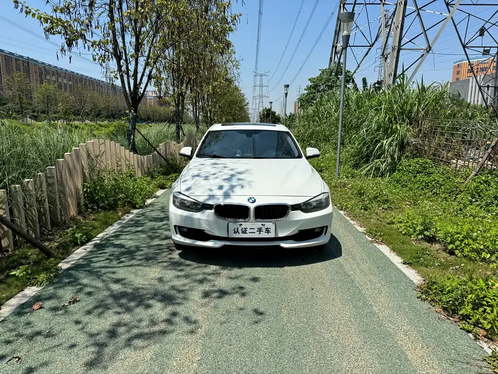 BMW BMW 3 Series 2015 316i Sport Line 2014 - thumbnail 2