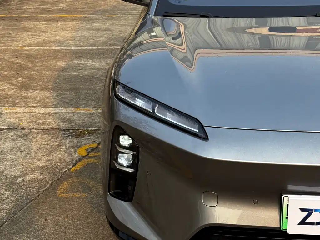 NIO NIO ET5T 2025 Champion Edition 100kWh Touring 2025 - thumbnail 5