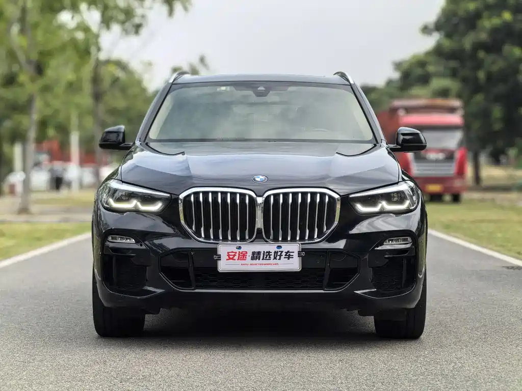 BMW BMW X5 xDrive30i M Sport Package (Imported) 2021 Model 2021 - thumbnail 2