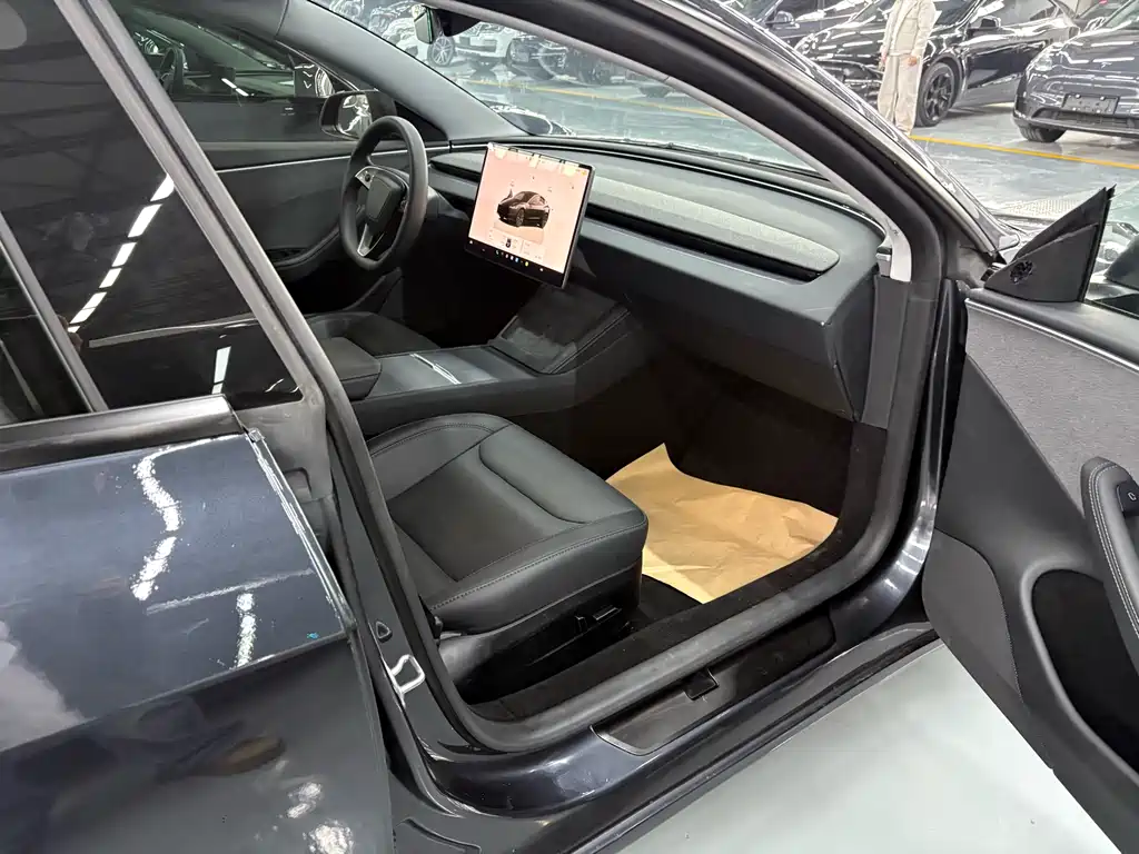 Tesla Model 3 2025 Rear-Wheel Drive 2025 - thumbnail 10