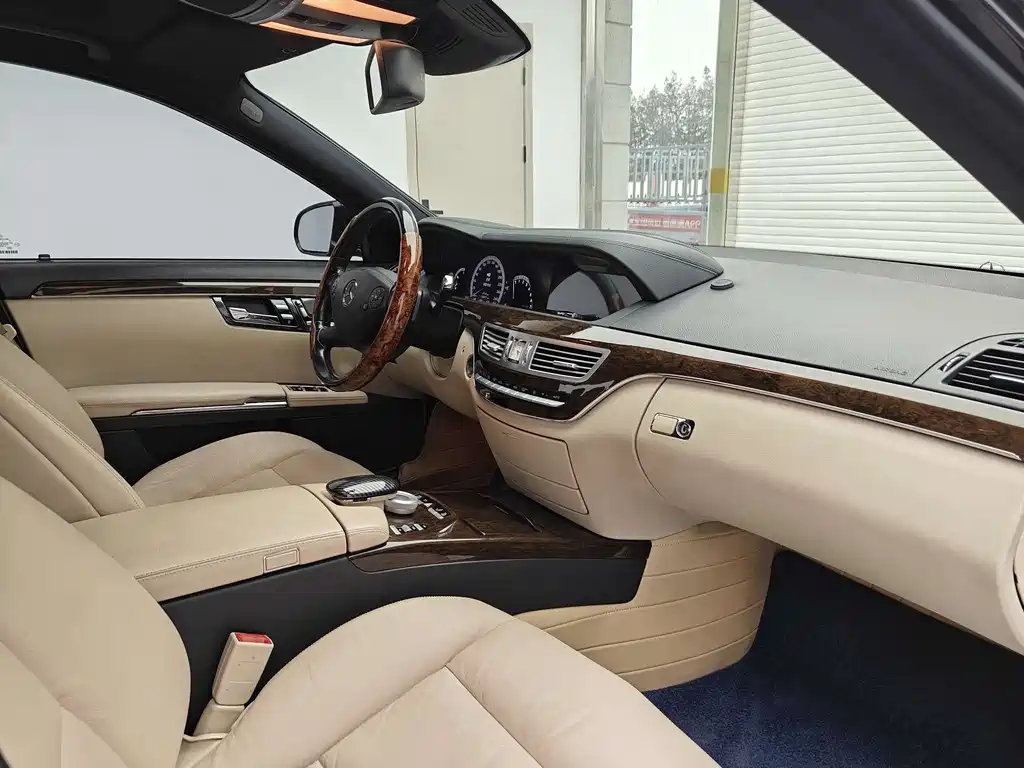 Mercedes-Benz Mercedes-Benz S-Class 2010 S 300 L Luxury Edition 2011 - thumbnail 14