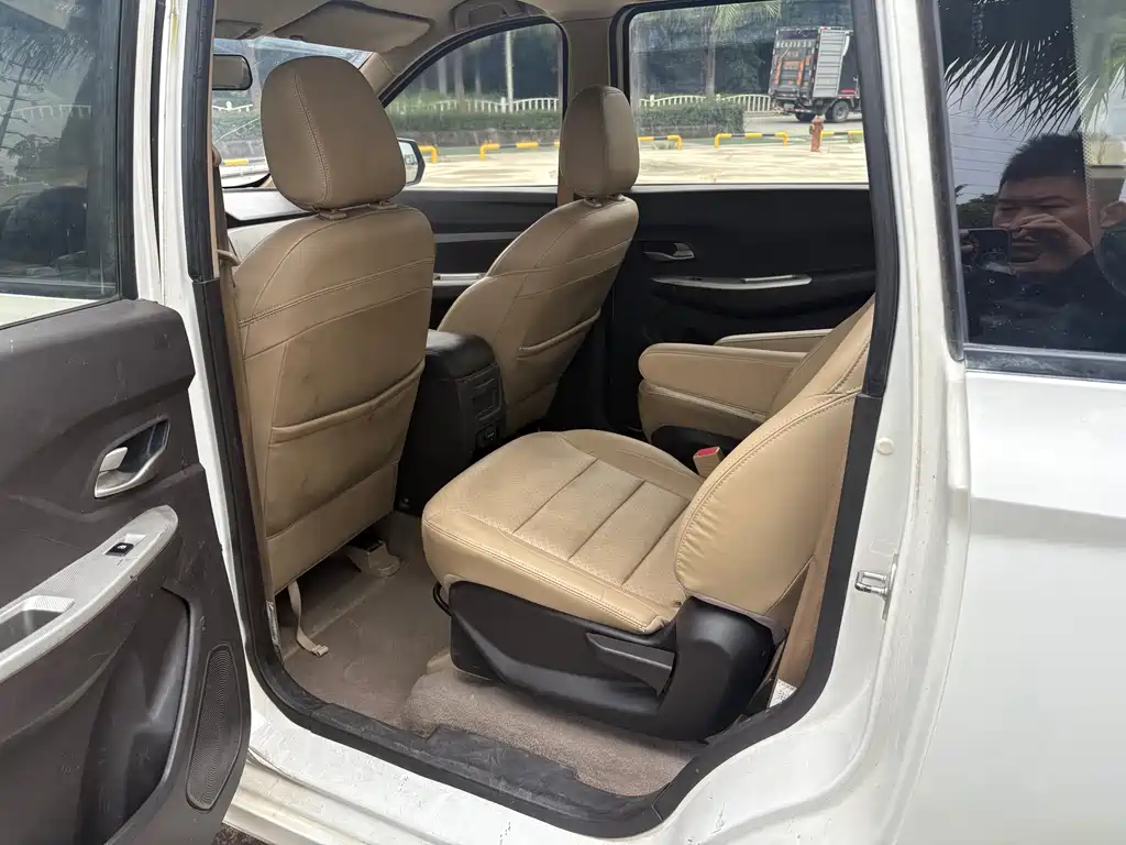 Wuling Motors Wuling Hongguang 2019 1.5L S Comfort Model VI LAR 2019 - thumbnail 6