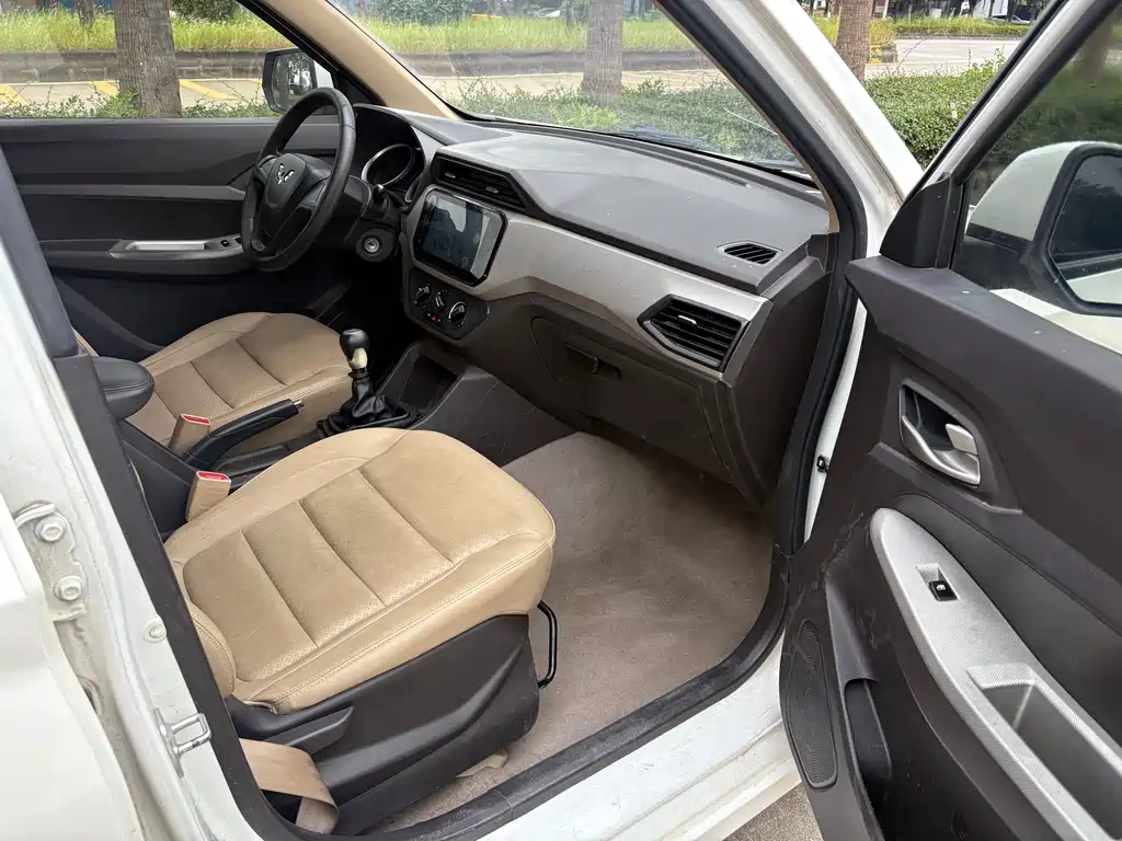 Wuling Motors Wuling Hongguang 2019 1.5L S Comfort Model VI LAR 2019 - thumbnail 10