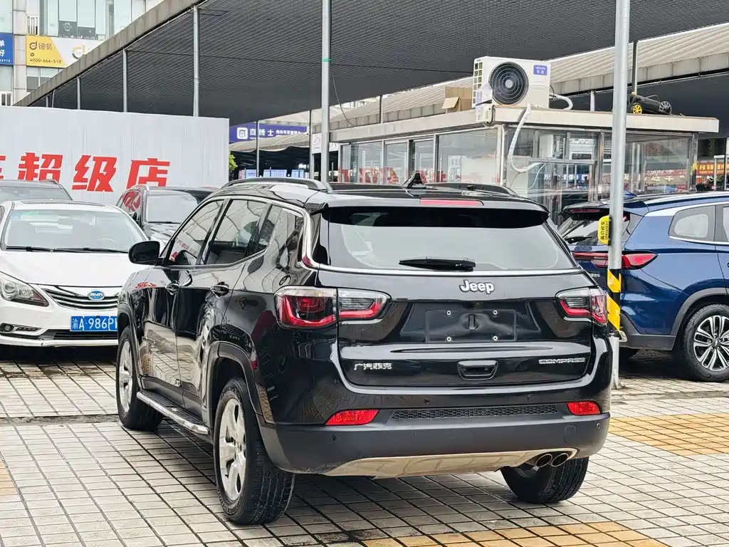 Jeep Jeep Cherokee 2020 220T Automatic Elite Edition 2020 - thumbnail 6