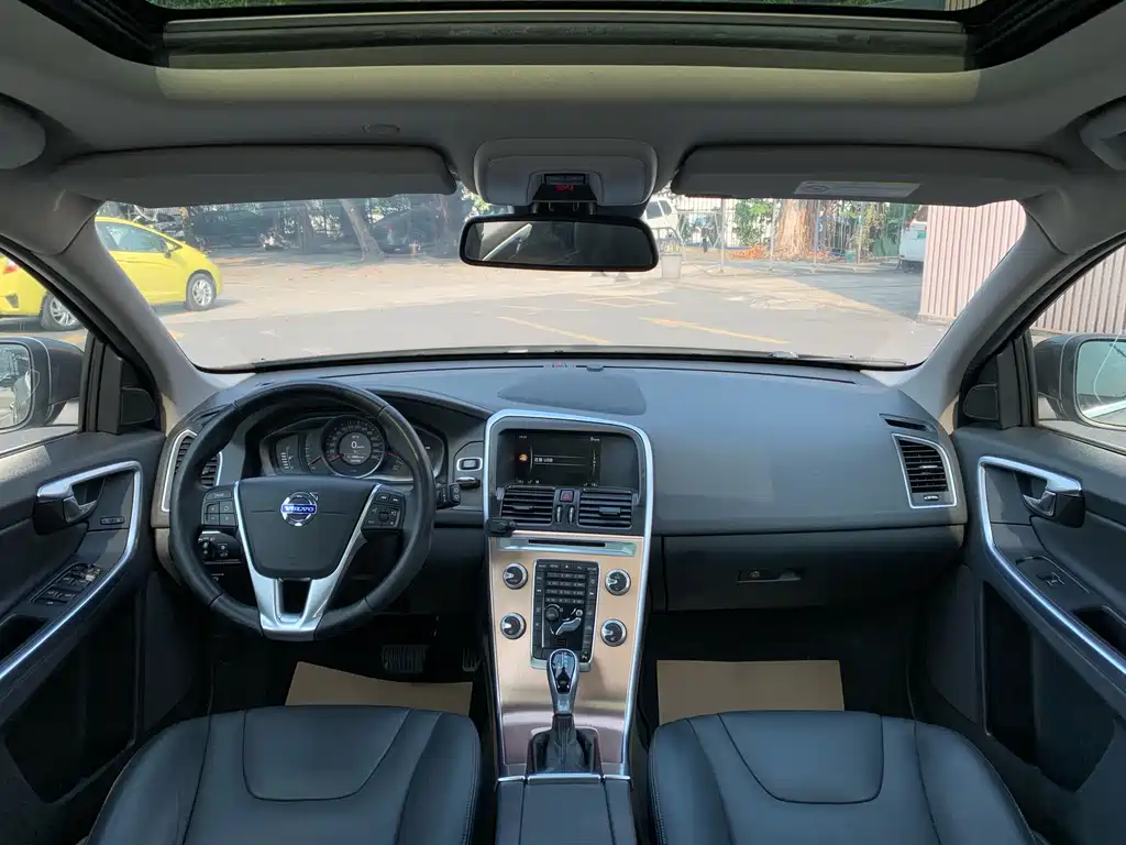 Volvo Volvo XC60 2015 T5 Momentum 2015 - thumbnail 5