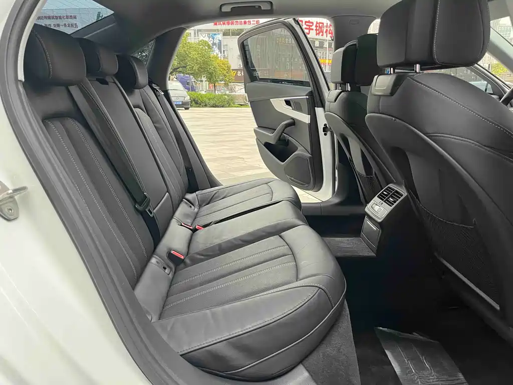 Audi Audi A4L 2020 40 TFSI Premium Dynamic Edition 2021 - thumbnail 16