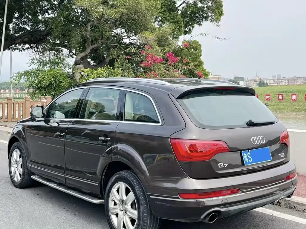 Audi Audi Q7 2011 3.0 TFSI Technology Line 200kW 2010 - thumbnail 6