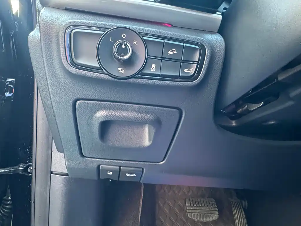 GAC Trumpchi GAC Trumpchi M8 2021 Master Series 390T Premium Edition 2022 - thumbnail 23