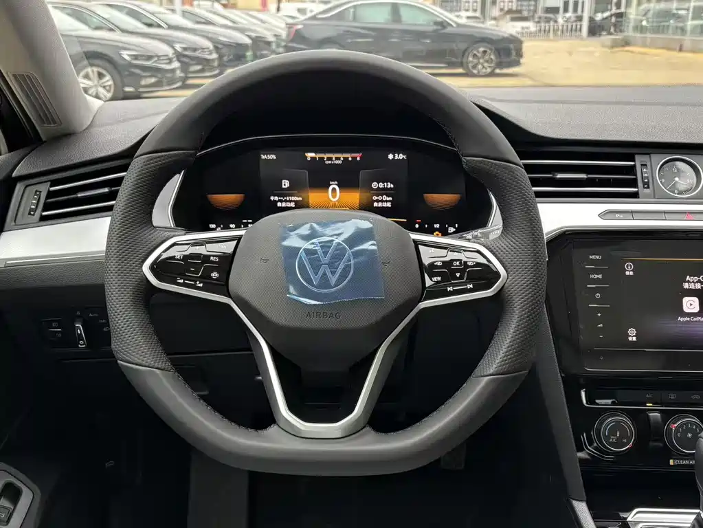 Volkswagen Magotan 2025 Model Comfort 280TSI DSG 2026 - thumbnail 10