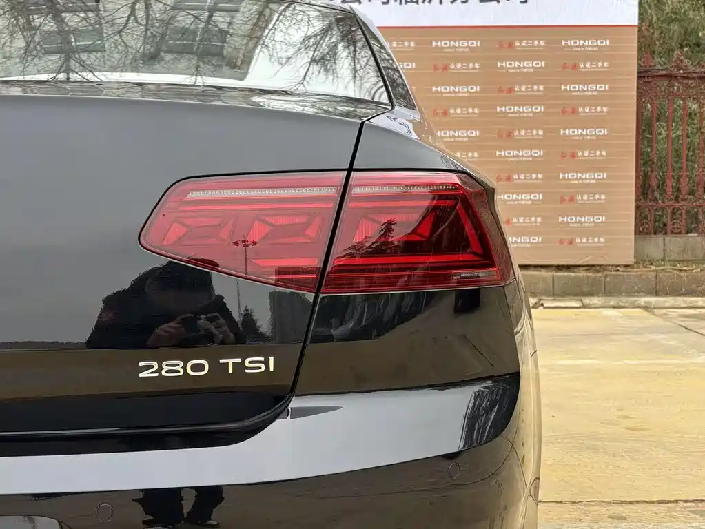 Volkswagen Magotan 2025 Model Comfort 280TSI DSG 2026 - thumbnail 15