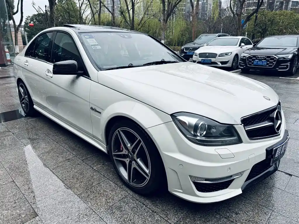 Mercedes-Benz Mercedes-Benz C-Class AMG 2012 AMG C 63 Sport Edition 2014 - thumbnail 4