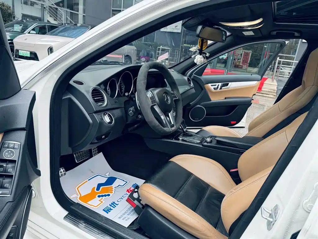Mercedes-Benz Mercedes-Benz C-Class AMG 2012 AMG C 63 Sport Edition 2014 - thumbnail 12