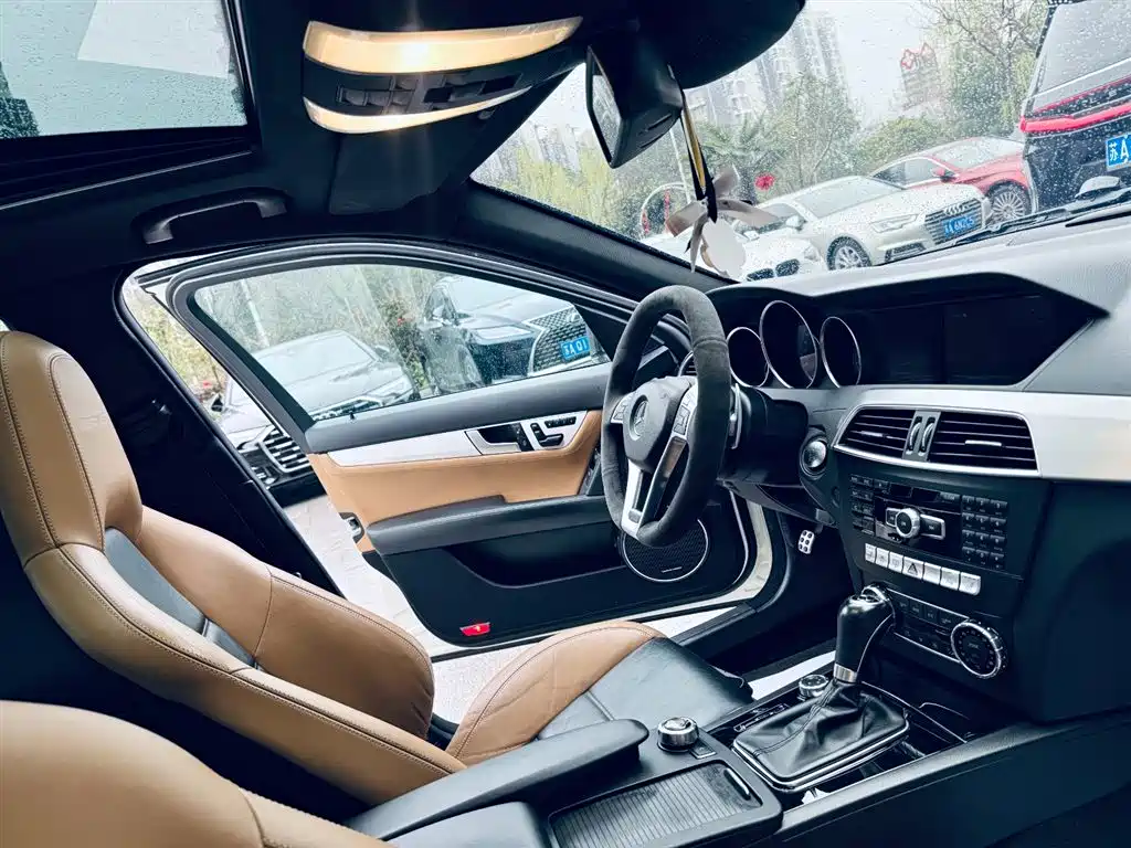Mercedes-Benz Mercedes-Benz C-Class AMG 2012 AMG C 63 Sport Edition 2014 - thumbnail 15