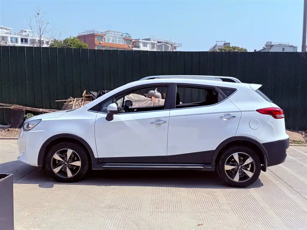 JAC Group Rui Feng S3 2018 Custom Edition 1.6L CVT Luxury Intelligent Model 2018 - thumbnail 13