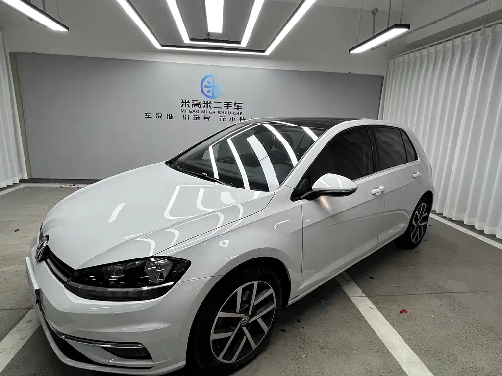 Volkswagen Volkswagen Golf 2018 230TSI Automatic Luxury Edition 2018 - thumbnail 5