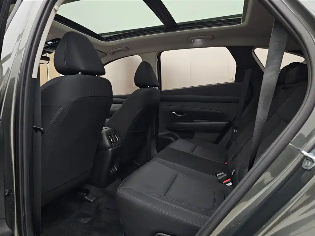 Hyundai Tucson 2025 Tucson L 1.5T Elite Edition 2025 - thumbnail 9