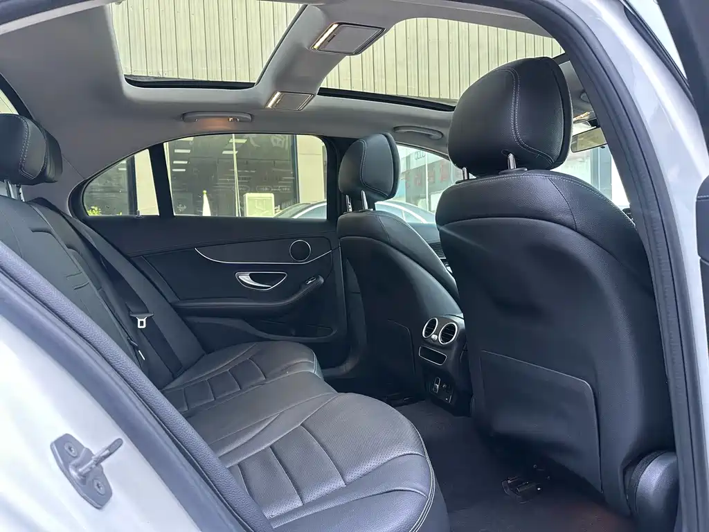 Mercedes-Benz Mercedes-Benz C-Class 2021 C 260 L Sport Edition 2021 - thumbnail 10