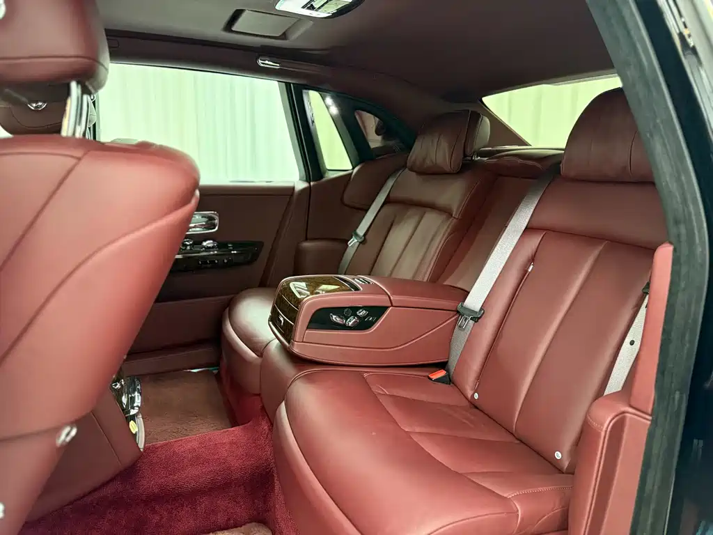 Rolls-Royce Phantom 2018 6.7T Standard Wheelbase Version 2019 - thumbnail 11