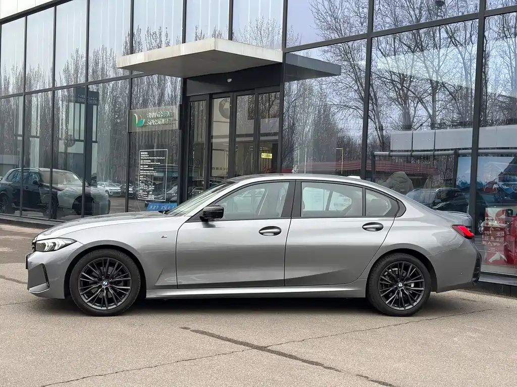 BMW BMW 3 Series 2024 325Li M Sport Shadow Night Package 2024 - thumbnail 3