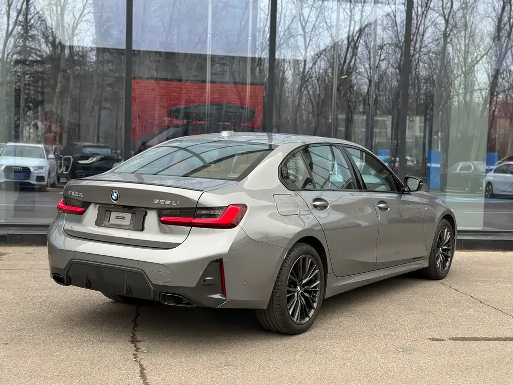 BMW BMW 3 Series 2024 325Li M Sport Shadow Night Package 2024 - thumbnail 10