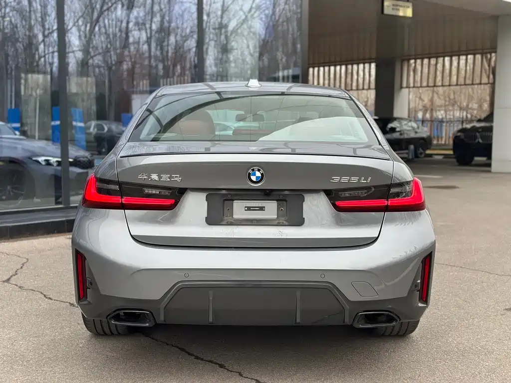 BMW BMW 3 Series 2024 325Li M Sport Shadow Night Package 2024 - thumbnail 11