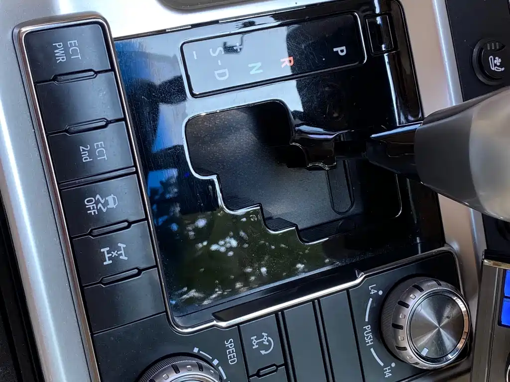 Toyota Land Cruiser (Imported) 2016 Model 4.0L Middle East Version 2017 - thumbnail 12