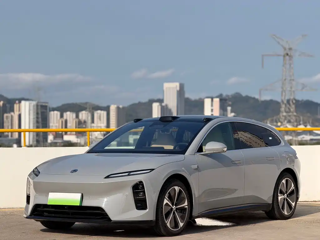 NIO NIO ET5T 2025 75kWh Touring 2026
