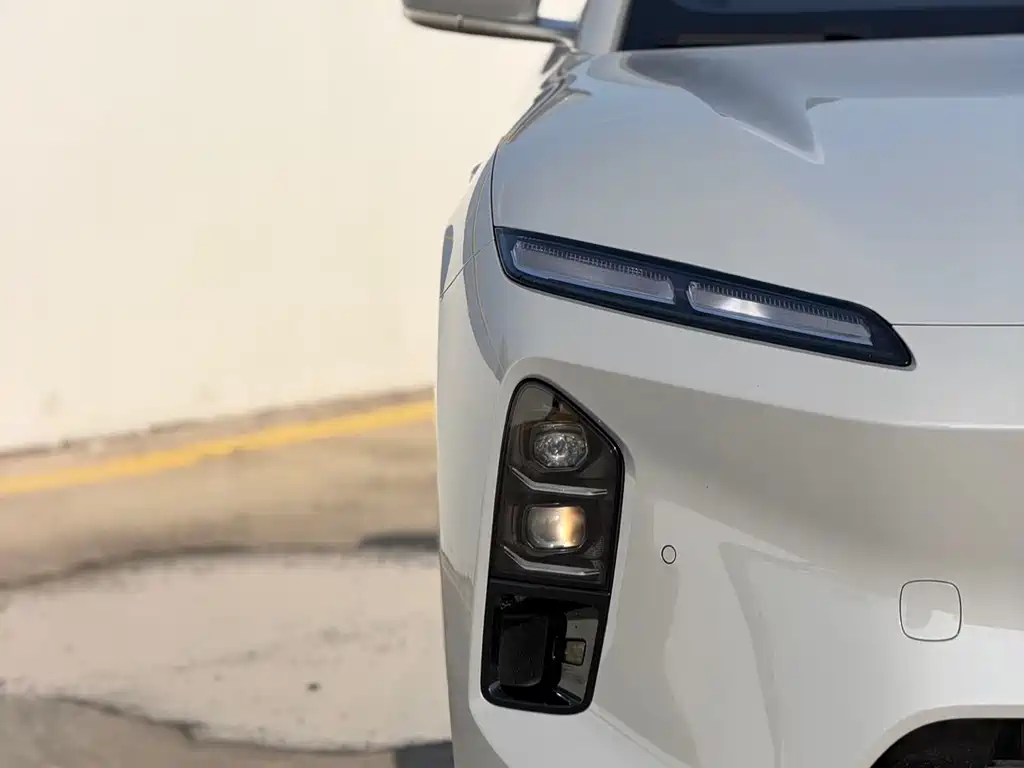 NIO NIO ET5T 2025 75kWh Touring 2026 - thumbnail 7
