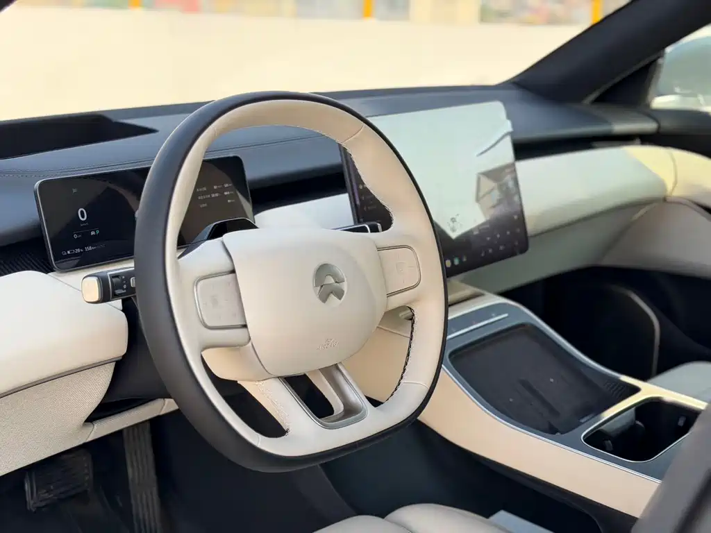 NIO NIO ET5T 2025 75kWh Touring 2026 - thumbnail 15