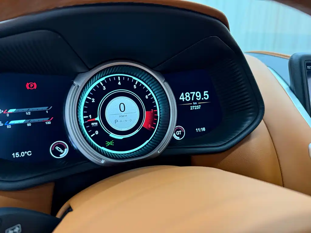 Aston Martin Aston Martin DB11 2017 4.0T V8 2018 - thumbnail 20