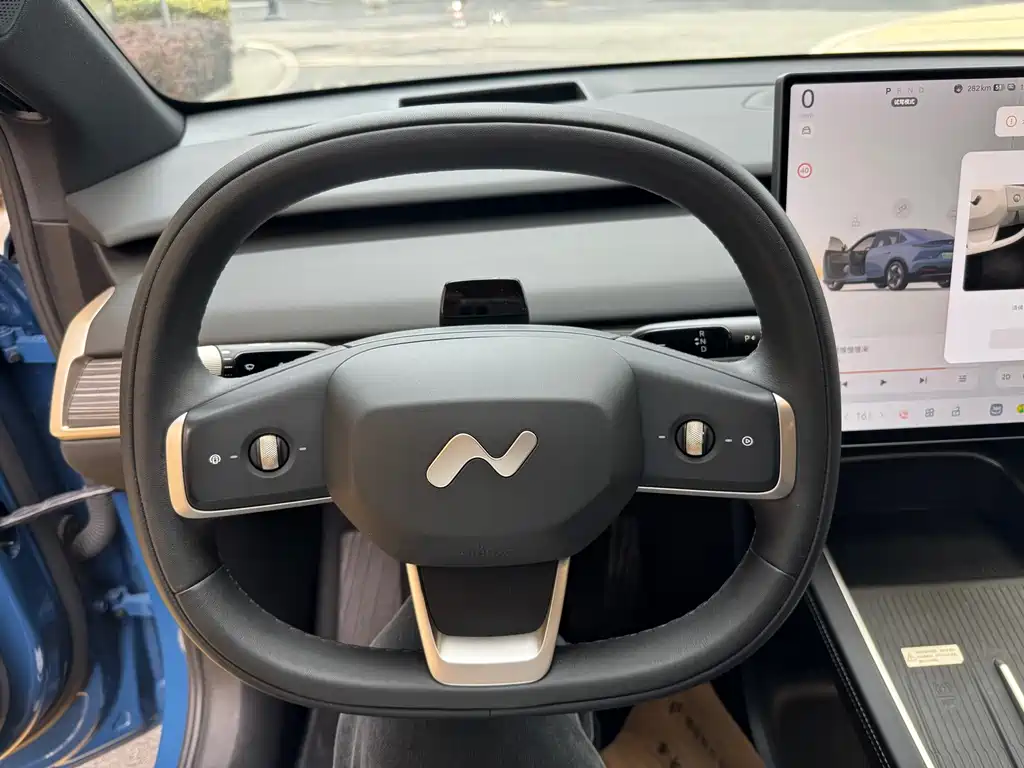 Letao NIO L60 2024 60kWh RWD 2024 - thumbnail 10