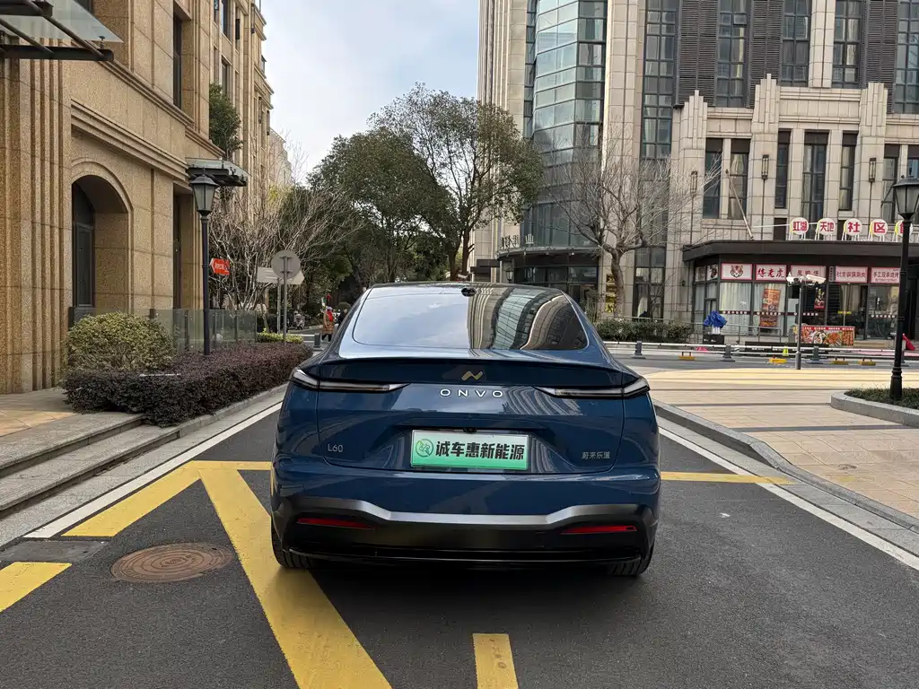 Letao NIO L60 2024 60kWh RWD 2024 - thumbnail 13