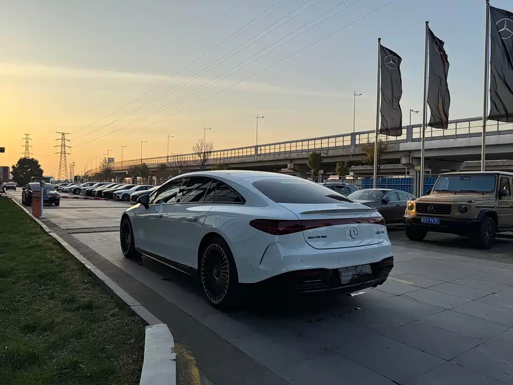 Mercedes-Benz Mercedes-Benz EQS AMG 2022 AMG EQS 53 4MATIC+ 2026 - thumbnail 8