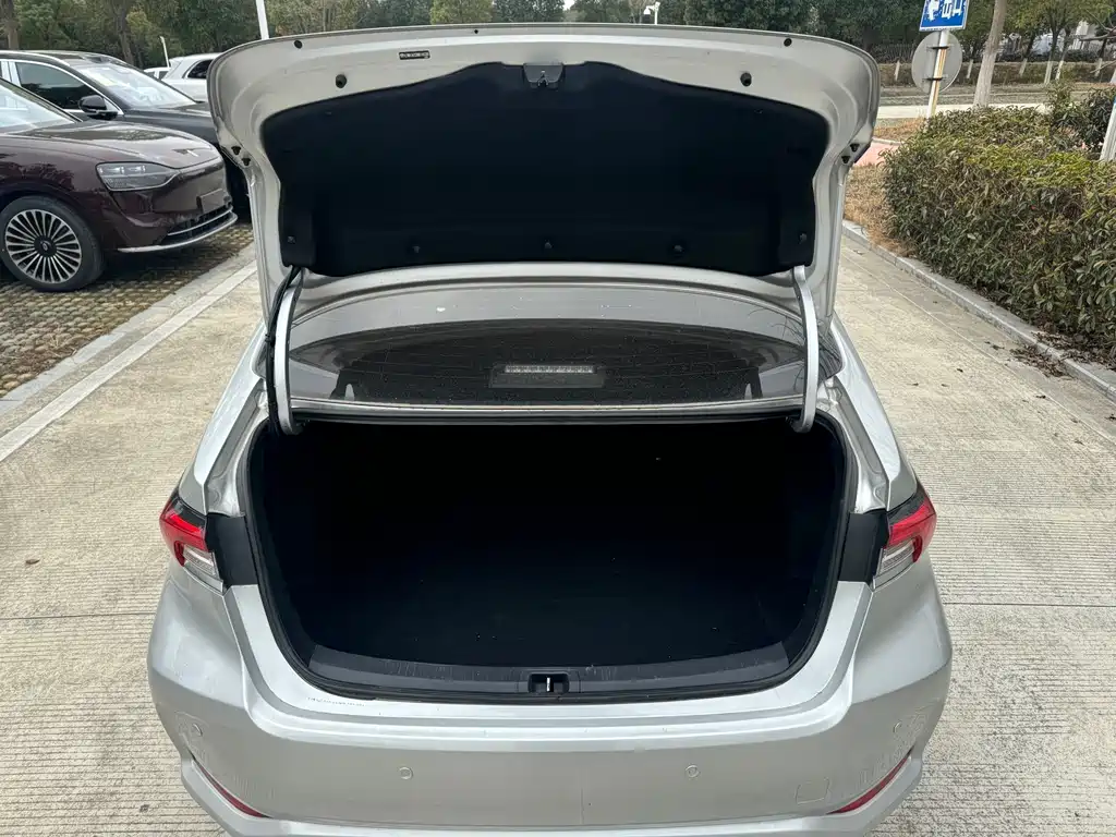 Toyota Toyota Corolla 2022 Hybrid 1.8L E-CVT Advanced Edition 2022 - thumbnail 12