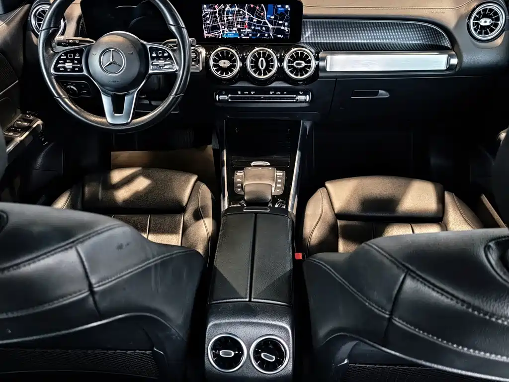 Mercedes-Benz Mercedes-Benz GLB 2021 GLB 200 Style 2021 - thumbnail 4