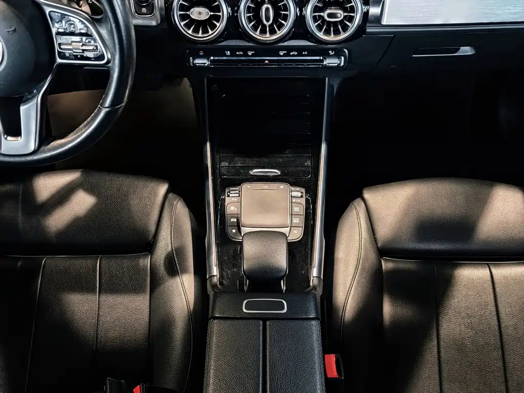 Mercedes-Benz Mercedes-Benz GLB 2021 GLB 200 Style 2021 - thumbnail 6