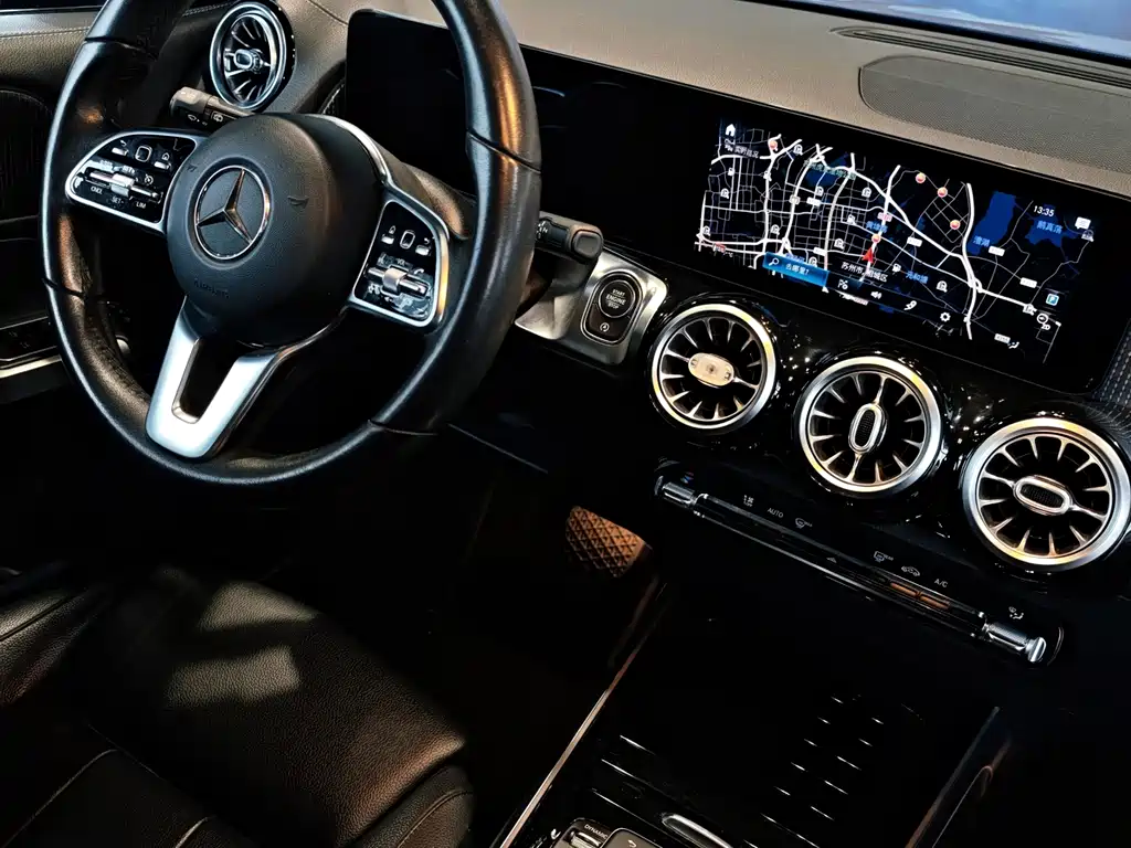 Mercedes-Benz Mercedes-Benz GLB 2021 GLB 200 Style 2021 - thumbnail 9