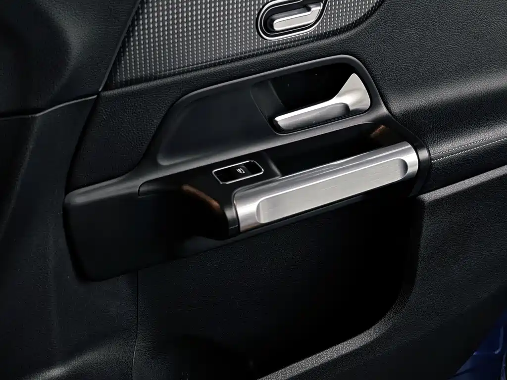 Mercedes-Benz Mercedes-Benz GLB 2021 GLB 200 Style 2021 - thumbnail 12