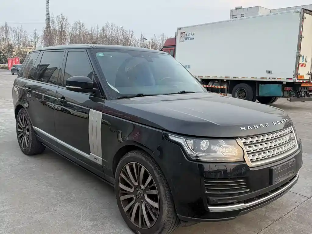 Land Rover Range Rover 2016 3.0 SC V6 Vogue Long Wheelbase 2018 - thumbnail 2